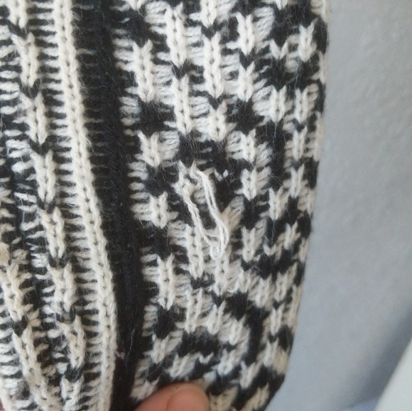 Bethany Mota black and white fringe cardigan sz SP - Picture 6 of 8